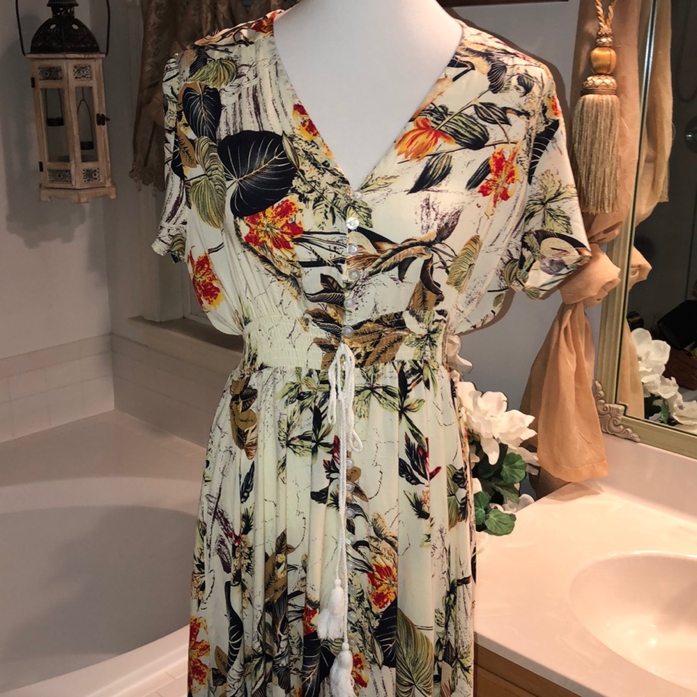 Floral maxi dress